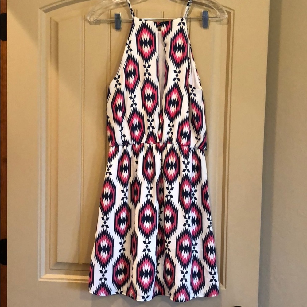 Pink and White Summer Dress - Picture 3 of 5